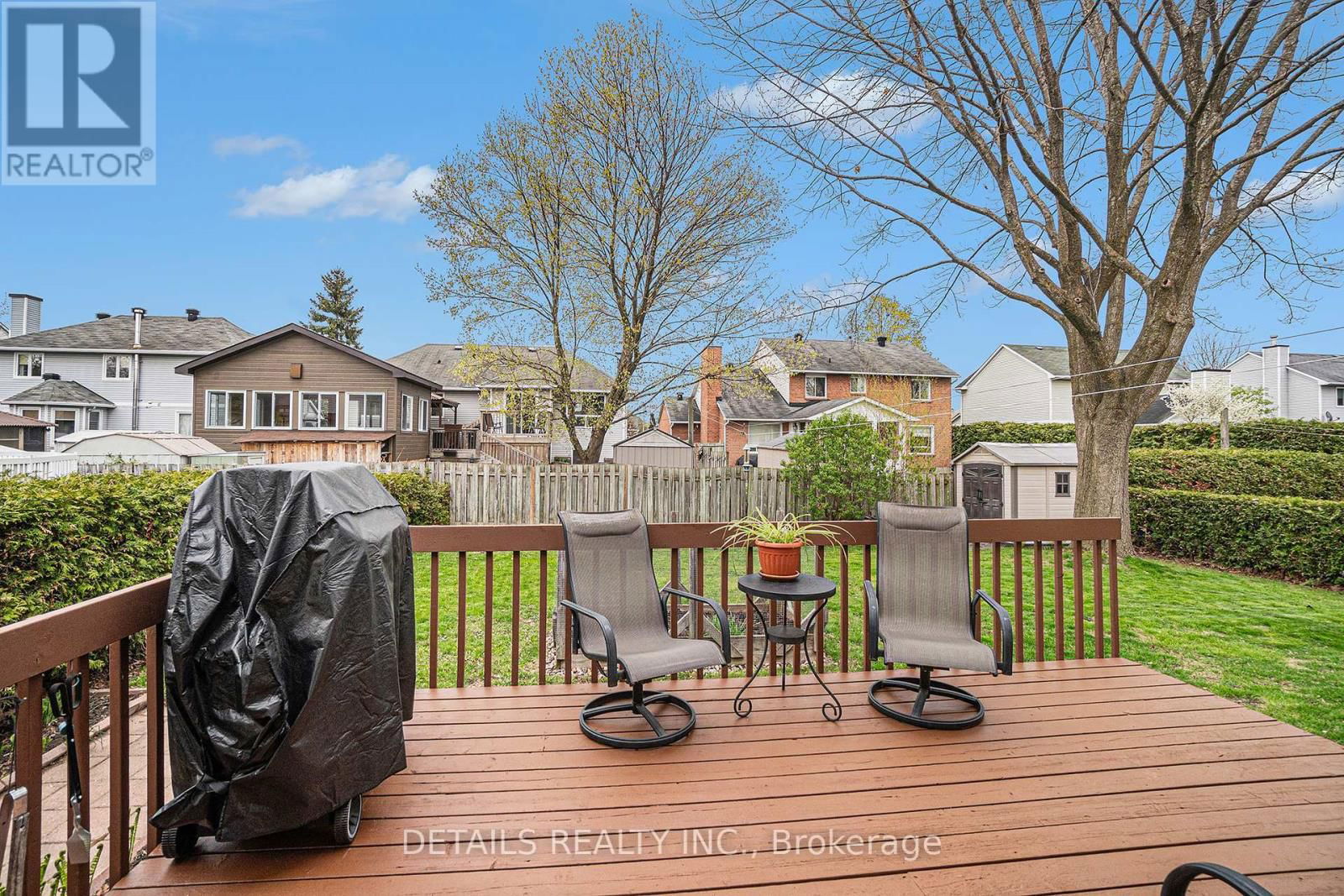 221 MACDOUGALL STREET Image 25