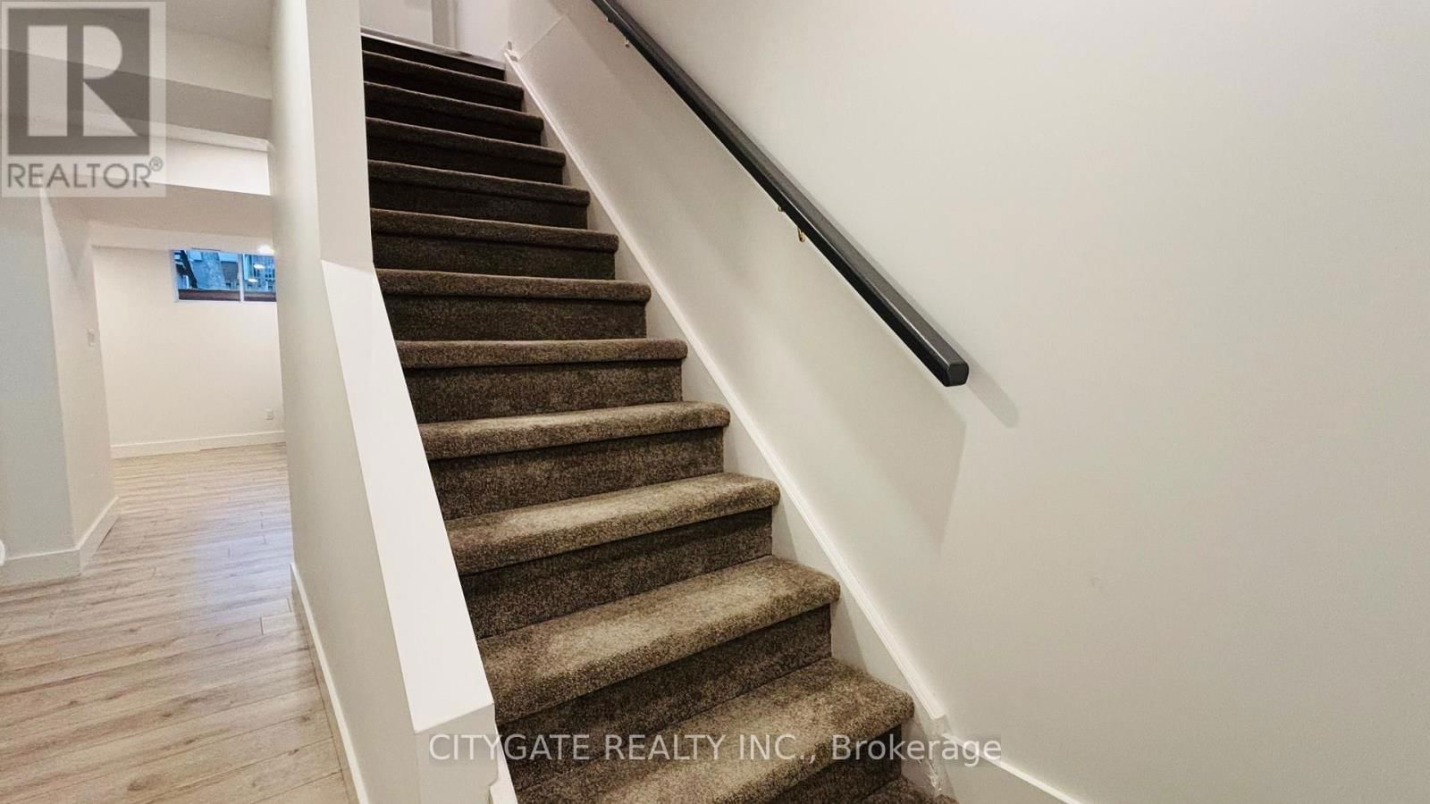128 WERSTINE TERRACE Image 13