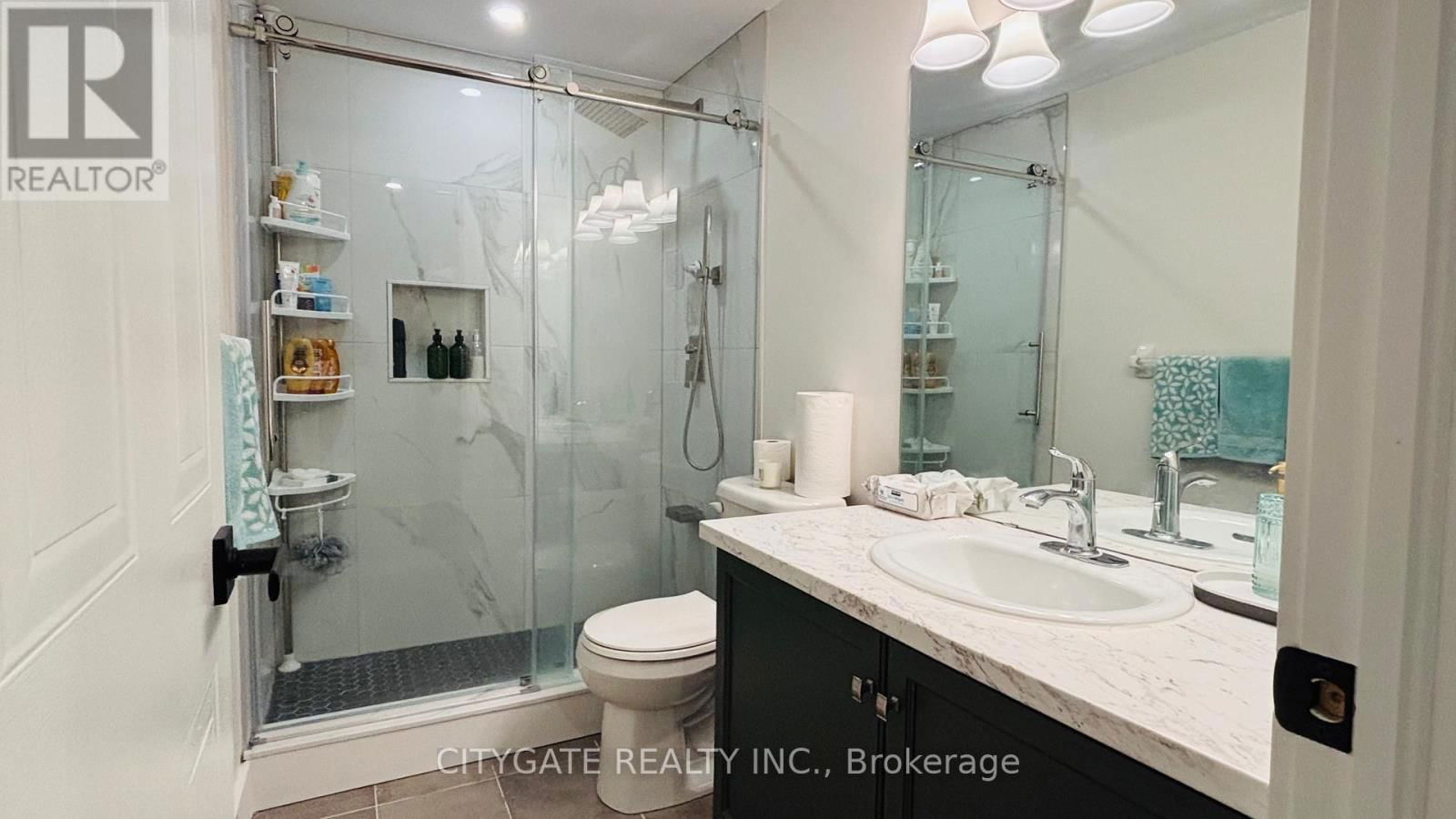 128 WERSTINE TERRACE Image 16