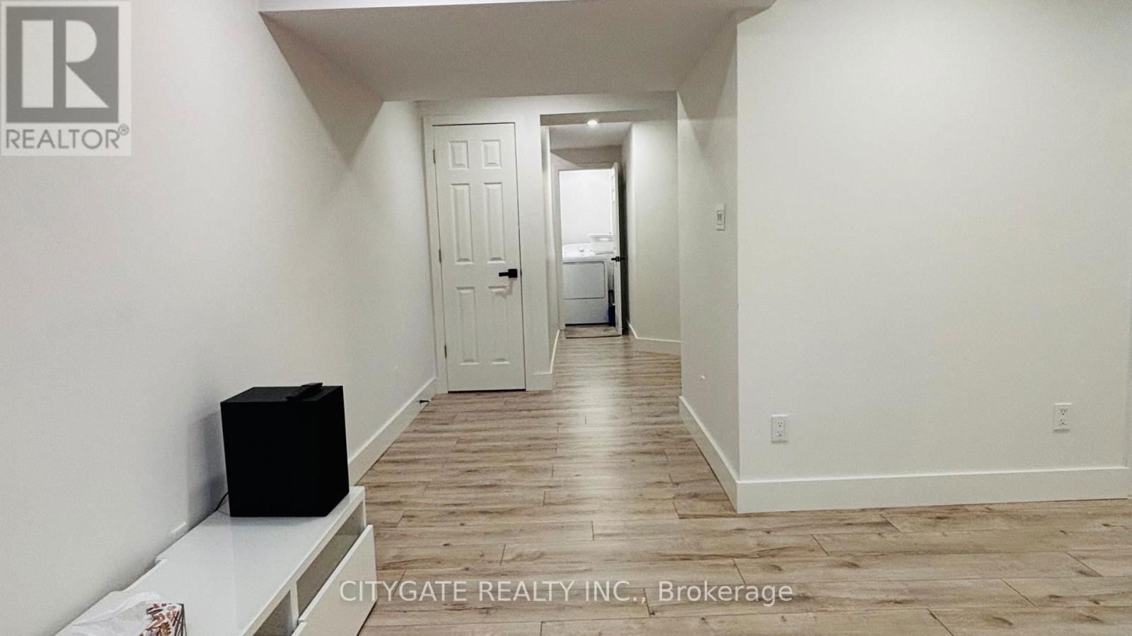 128 WERSTINE TERRACE Image 17
