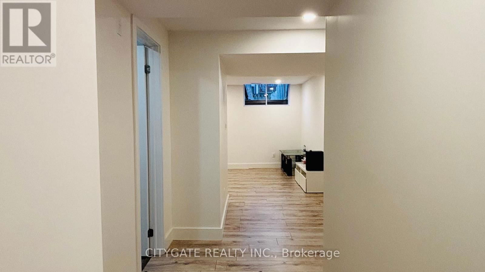 128 WERSTINE TERRACE Image 18