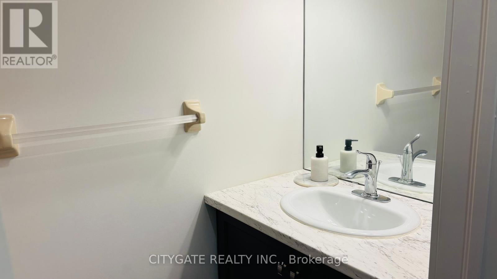 128 WERSTINE TERRACE Image 6