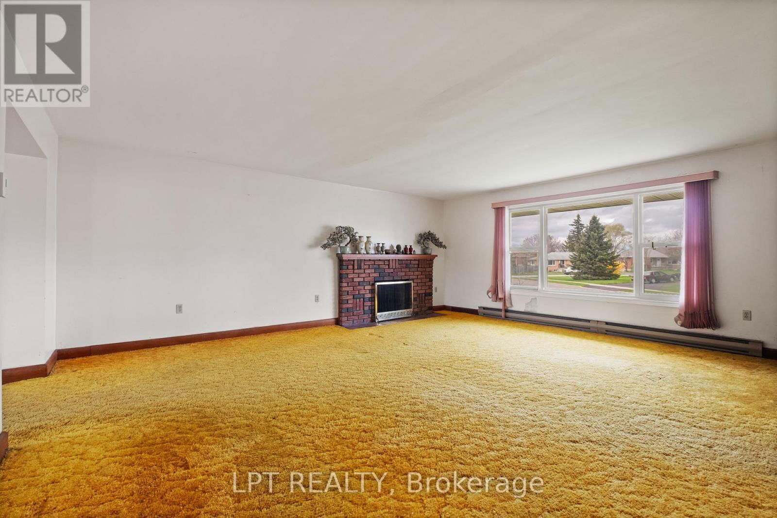 32 JANE AVENUE Image 5