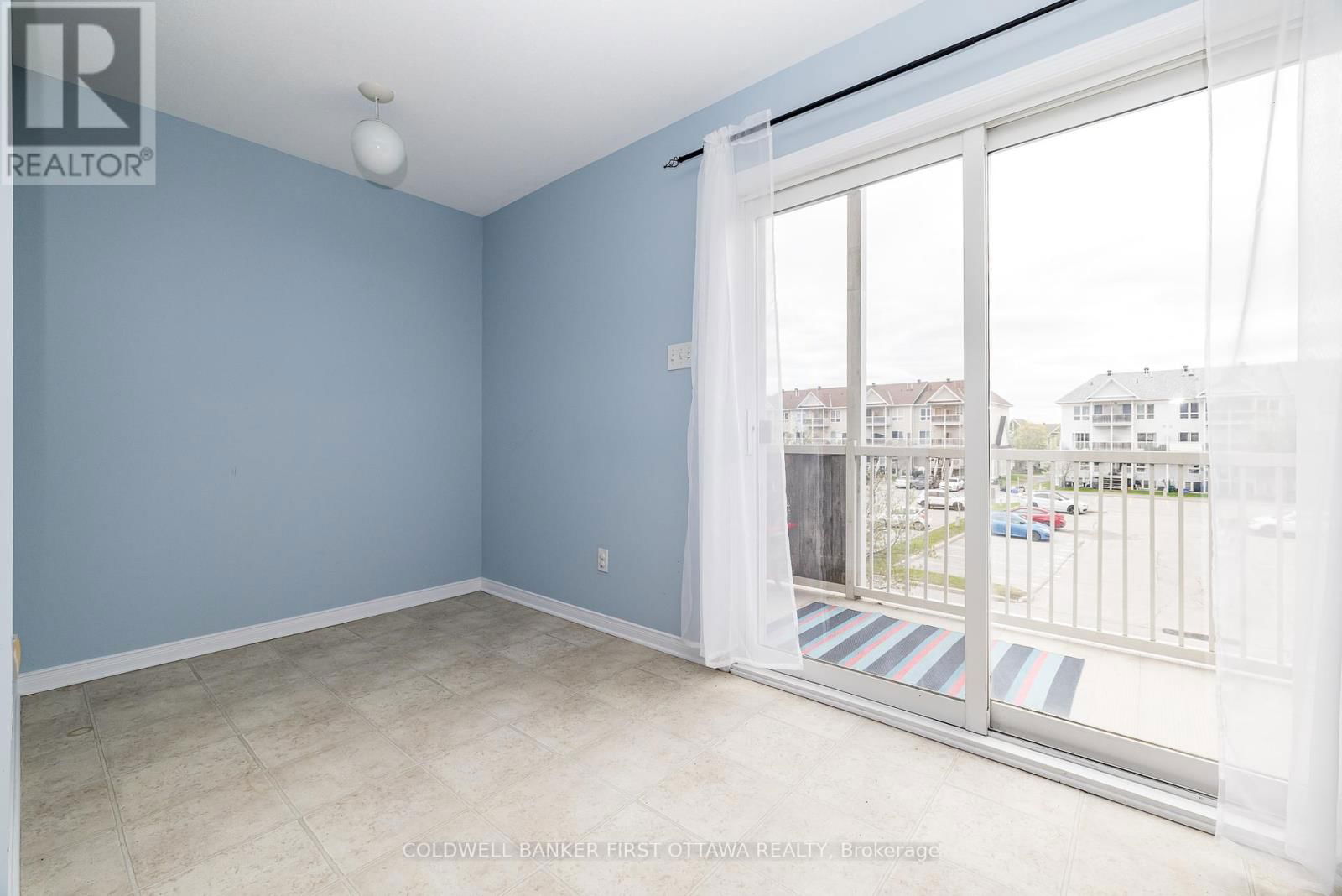 326 CROWNRIDGE DRIVE Image 14