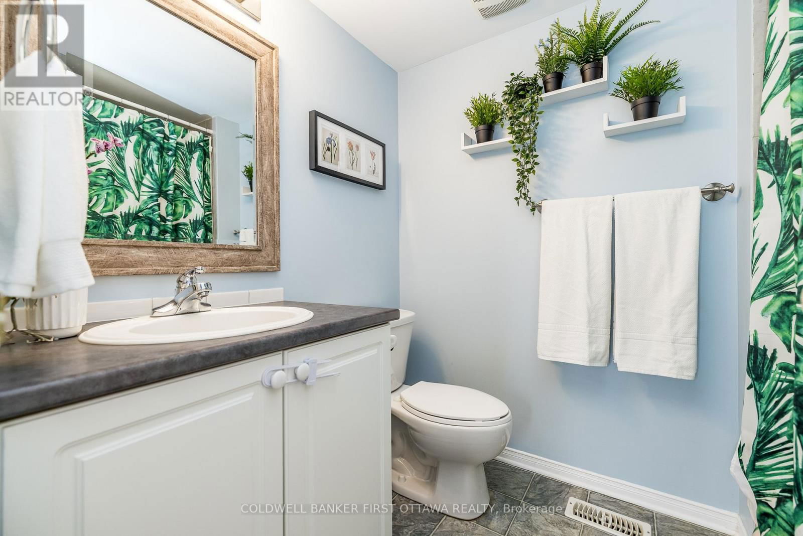 326 CROWNRIDGE DRIVE Image 27