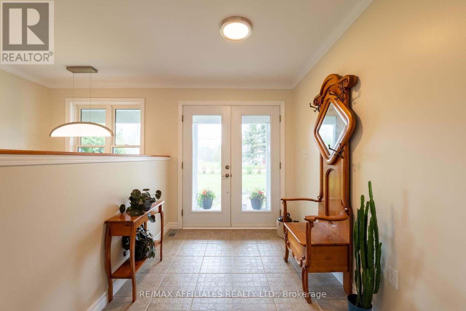 2551 OLD RED ROAD Image 12