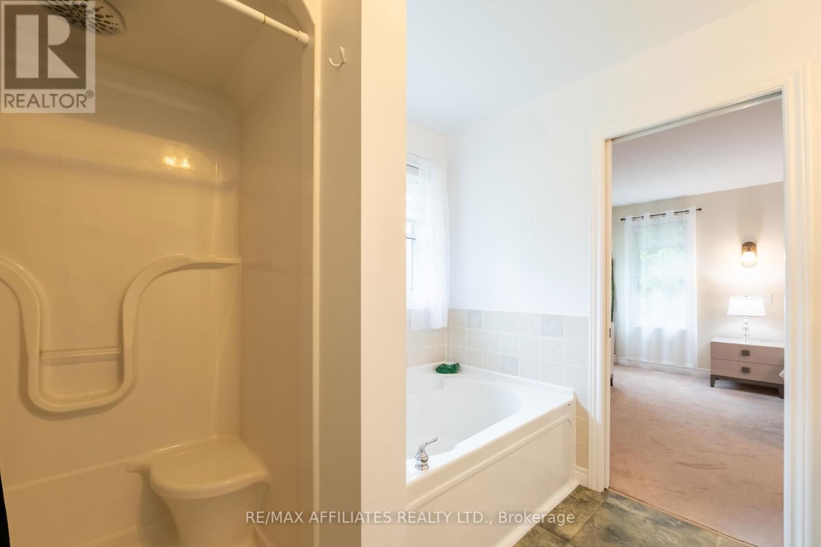 2551 OLD RED ROAD Image 30