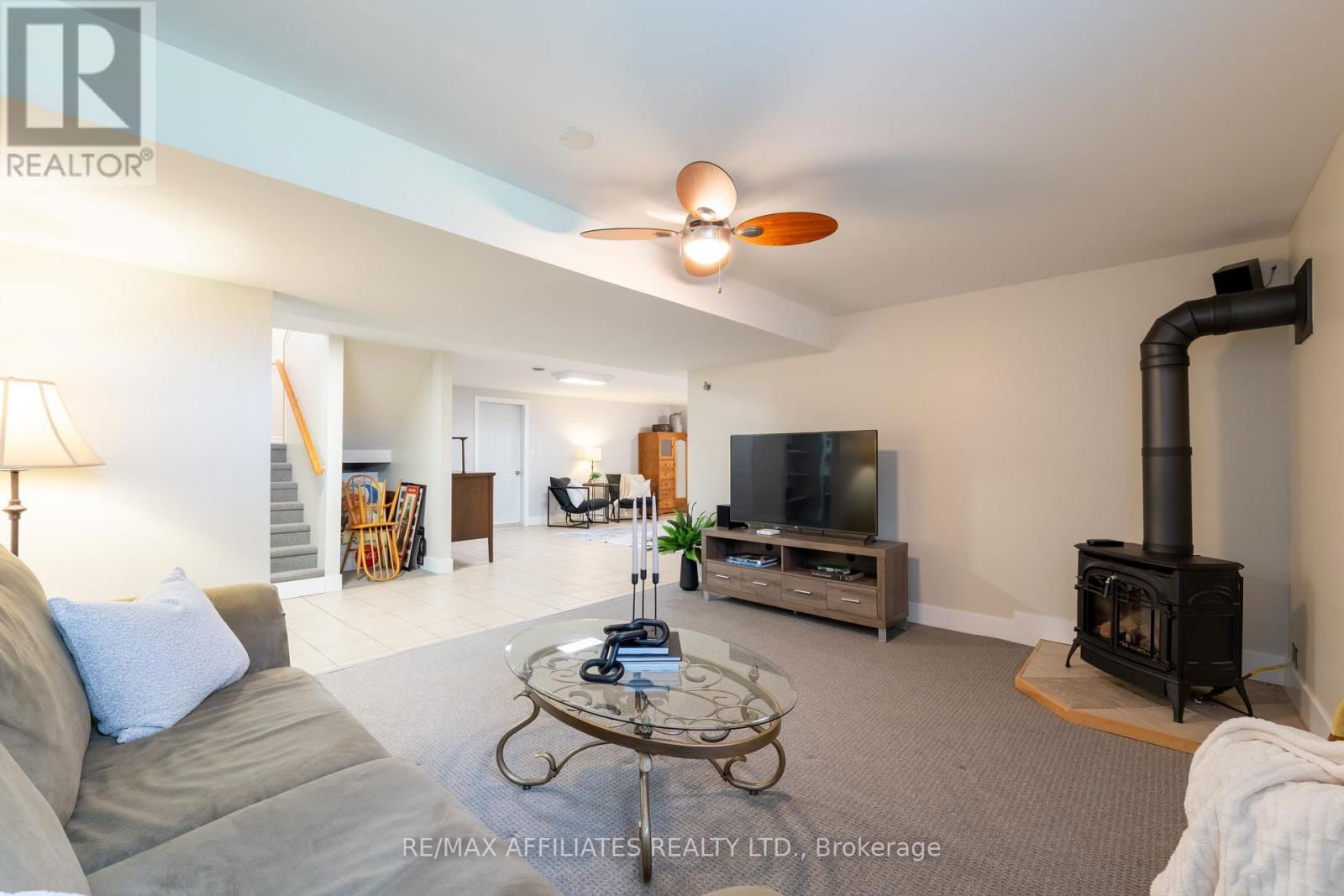 2551 OLD RED ROAD Image 38