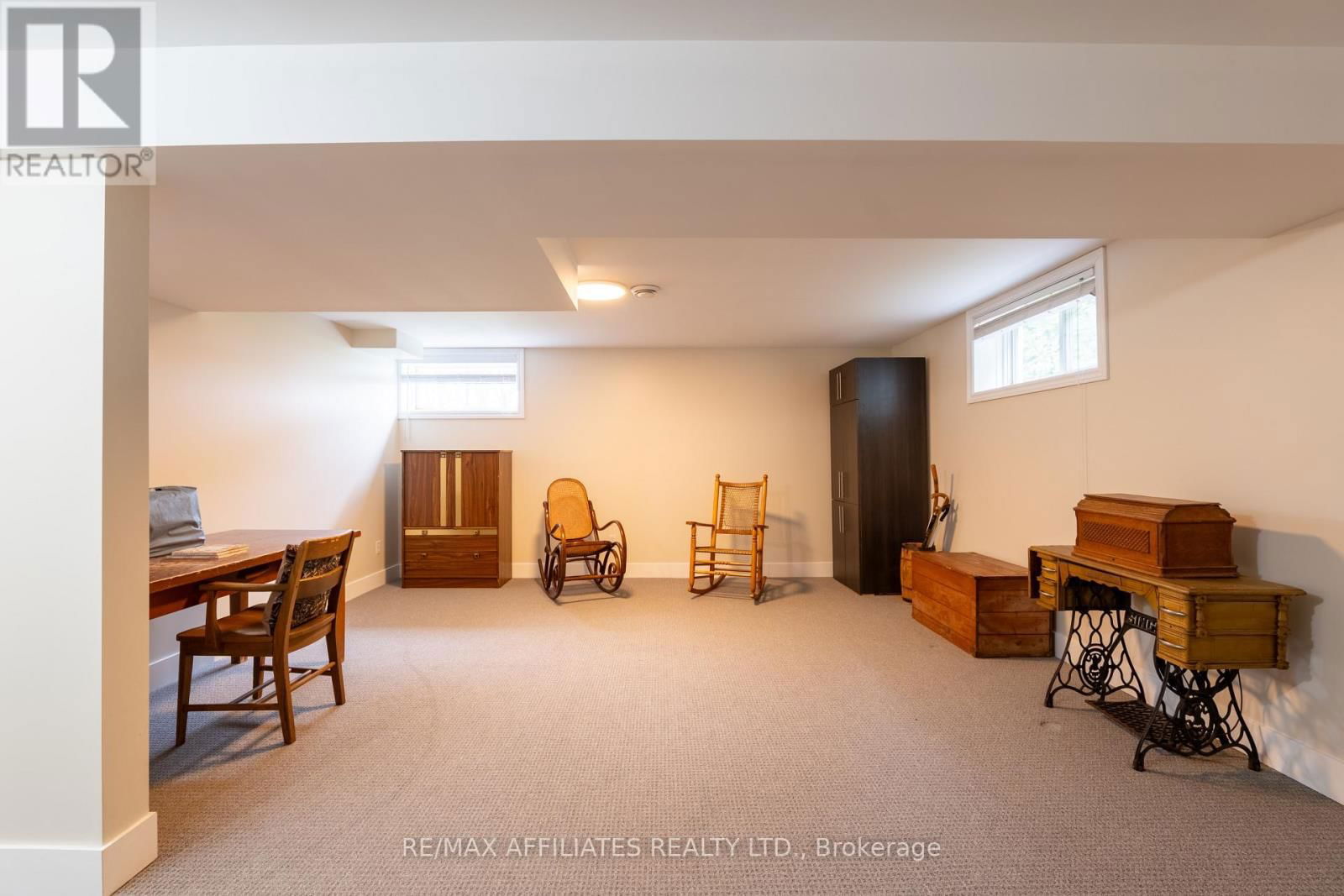 2551 OLD RED ROAD Image 49