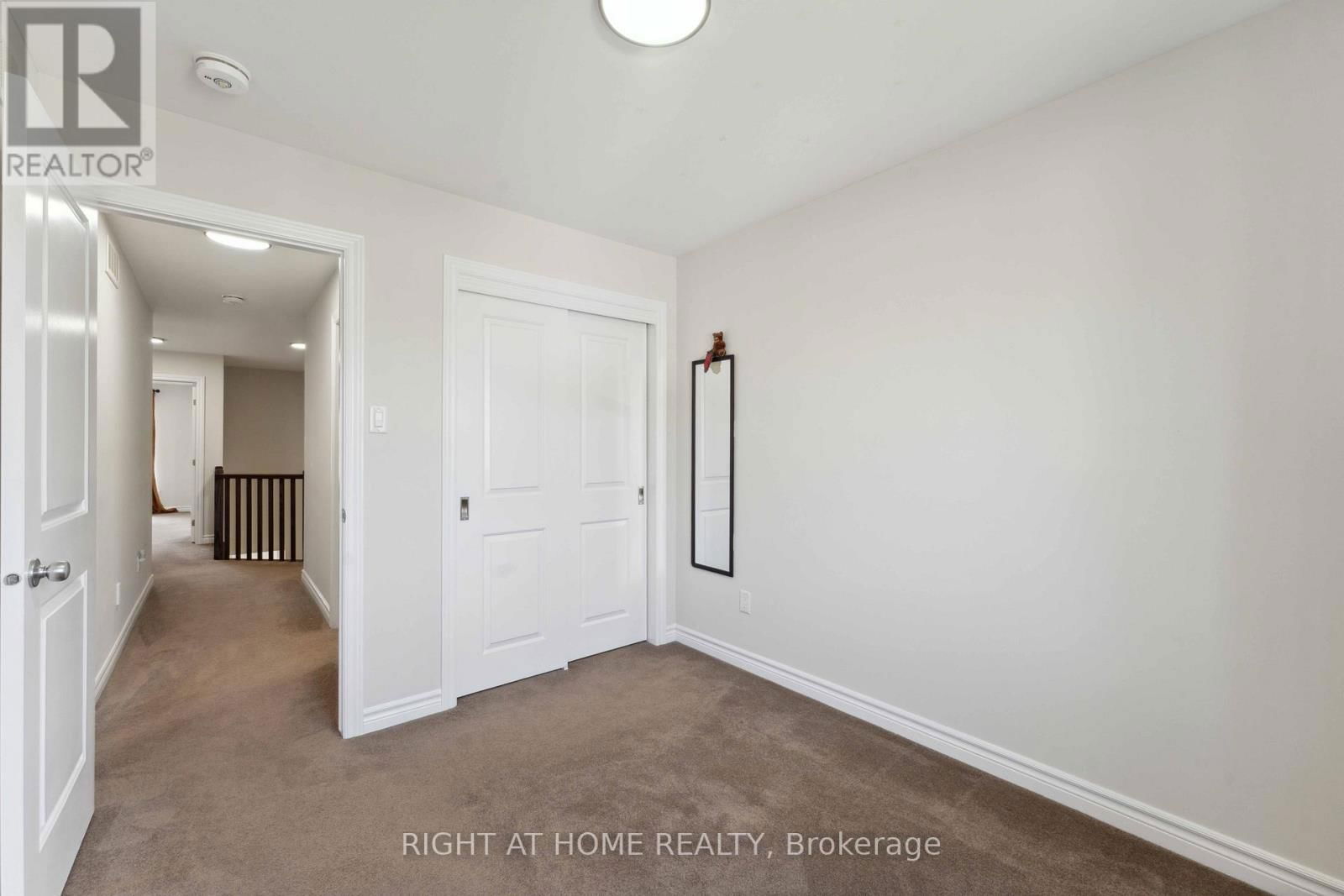 819 MIIKANA ROAD Image 31