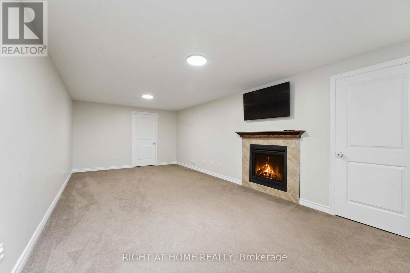 819 MIIKANA ROAD Image 37