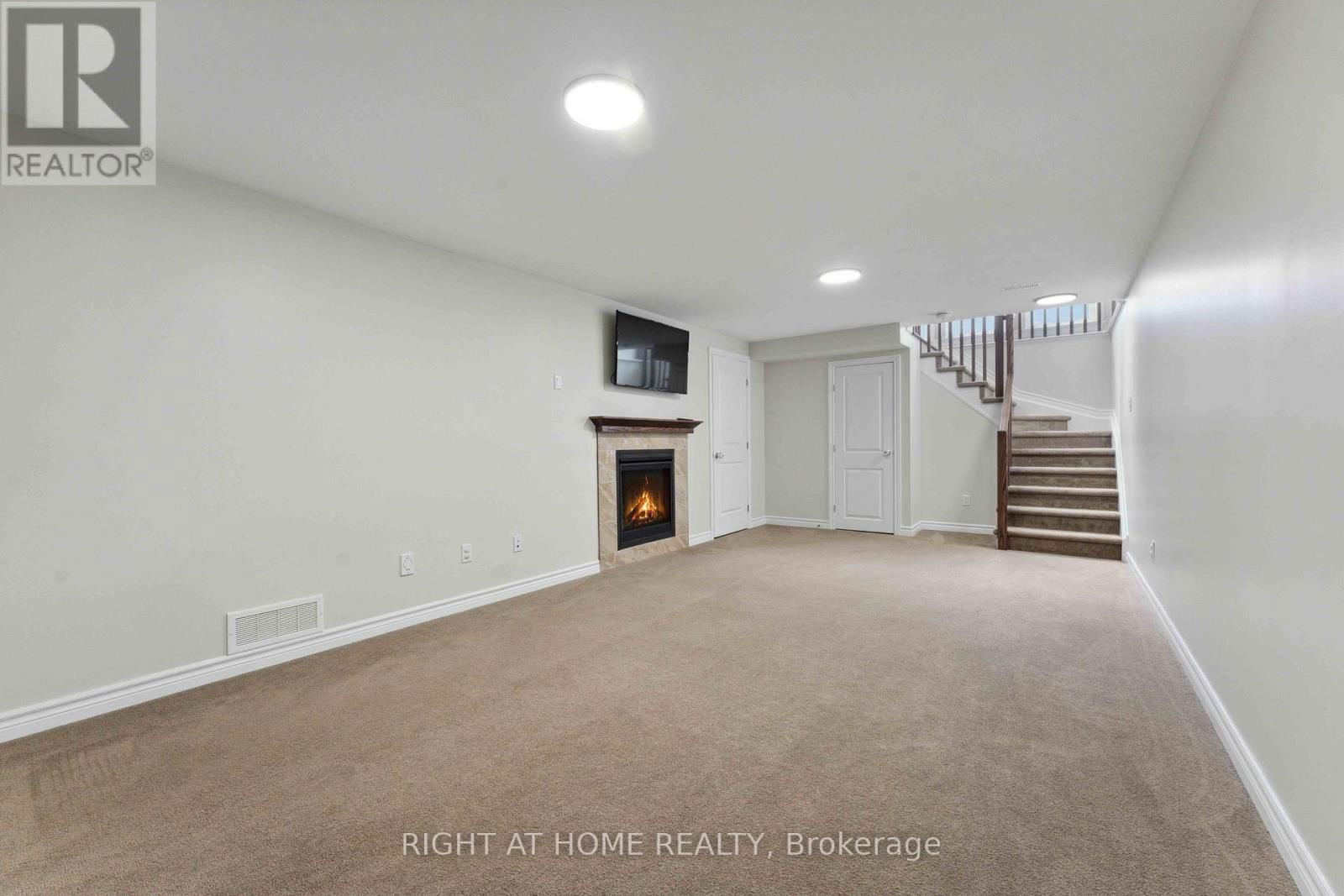 819 MIIKANA ROAD Image 38