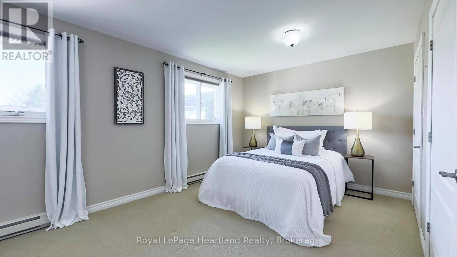 333 ONTARIO STREET Image 17