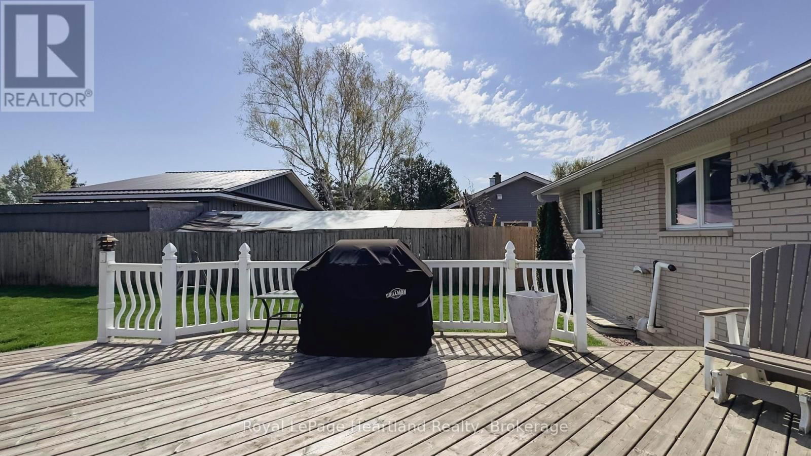 333 ONTARIO STREET Image 30