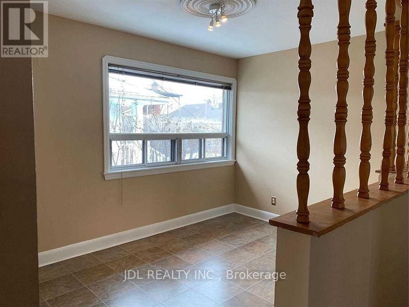 317 PARKDALE AVENUE SOUTH Image 8