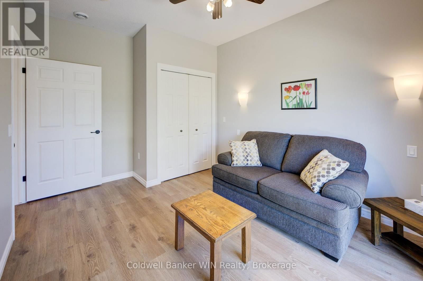 103 BROOMERS CRESCENT Image 25