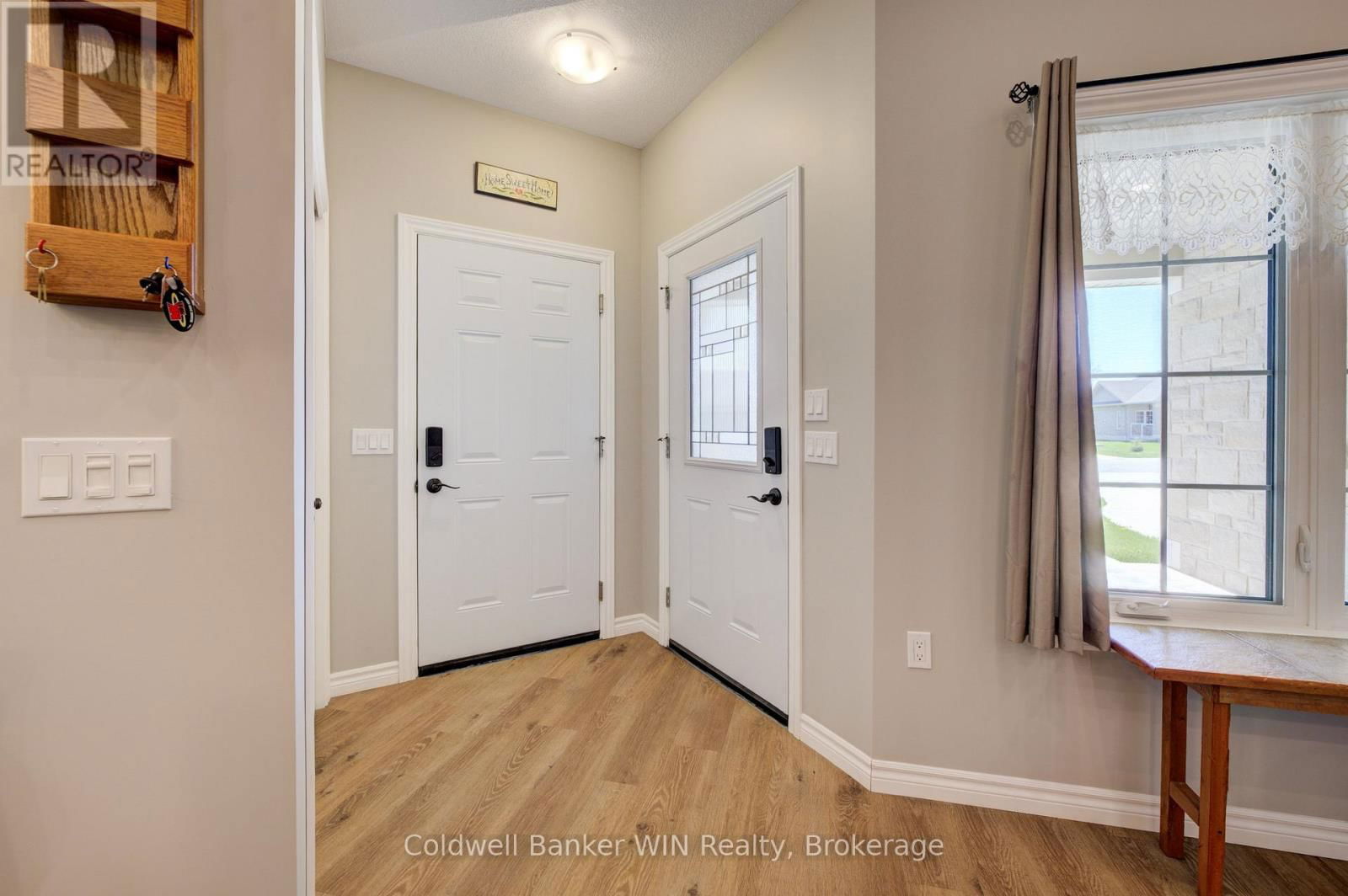 103 BROOMERS CRESCENT Image 5