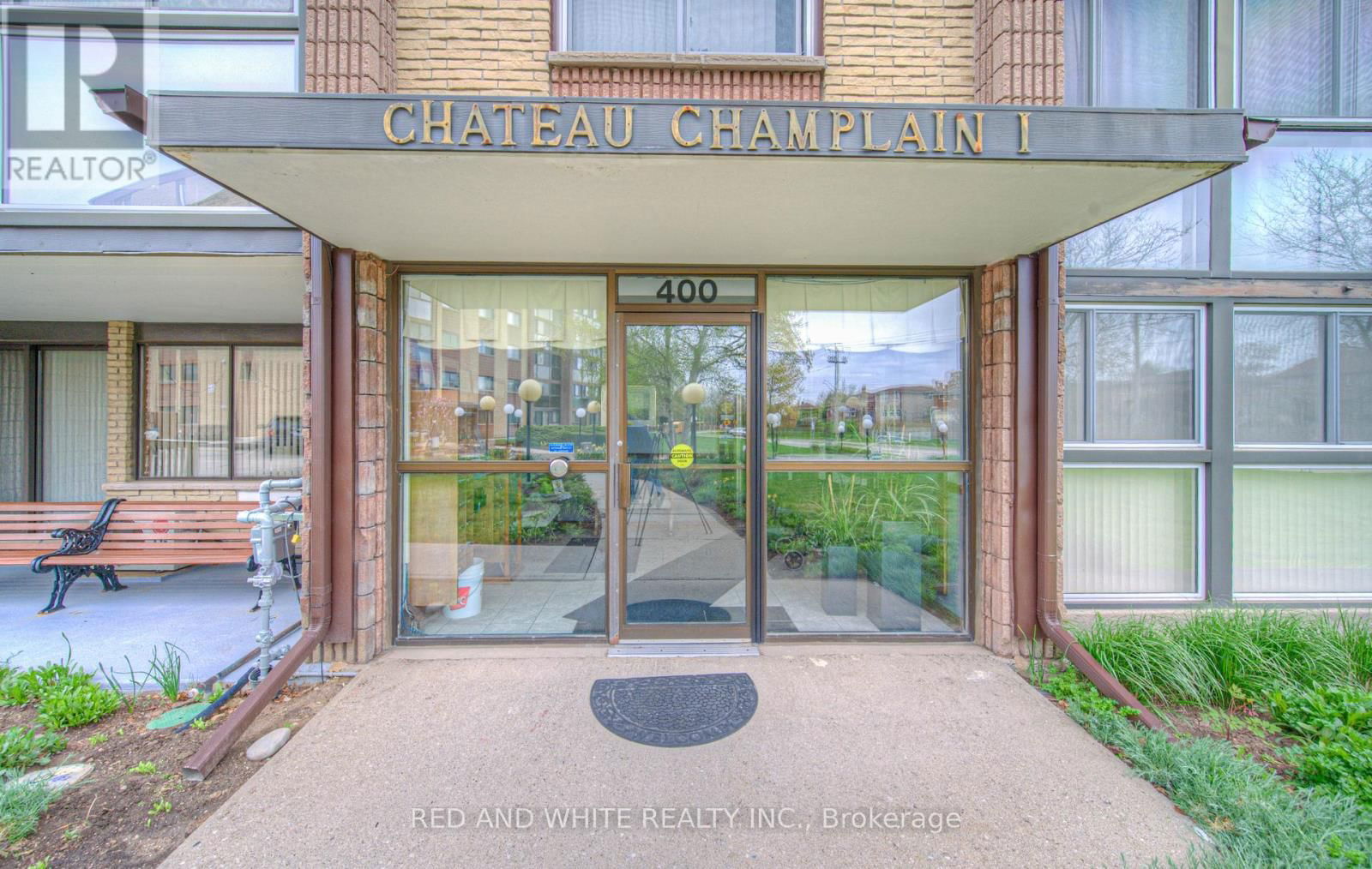 406 - 400 CHAMPLAIN BOULEVARD Image 4