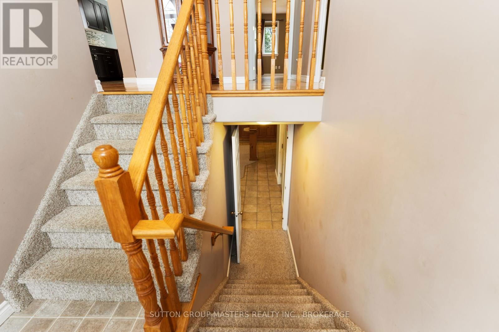 440 DOLSHIRE STREET Image 32