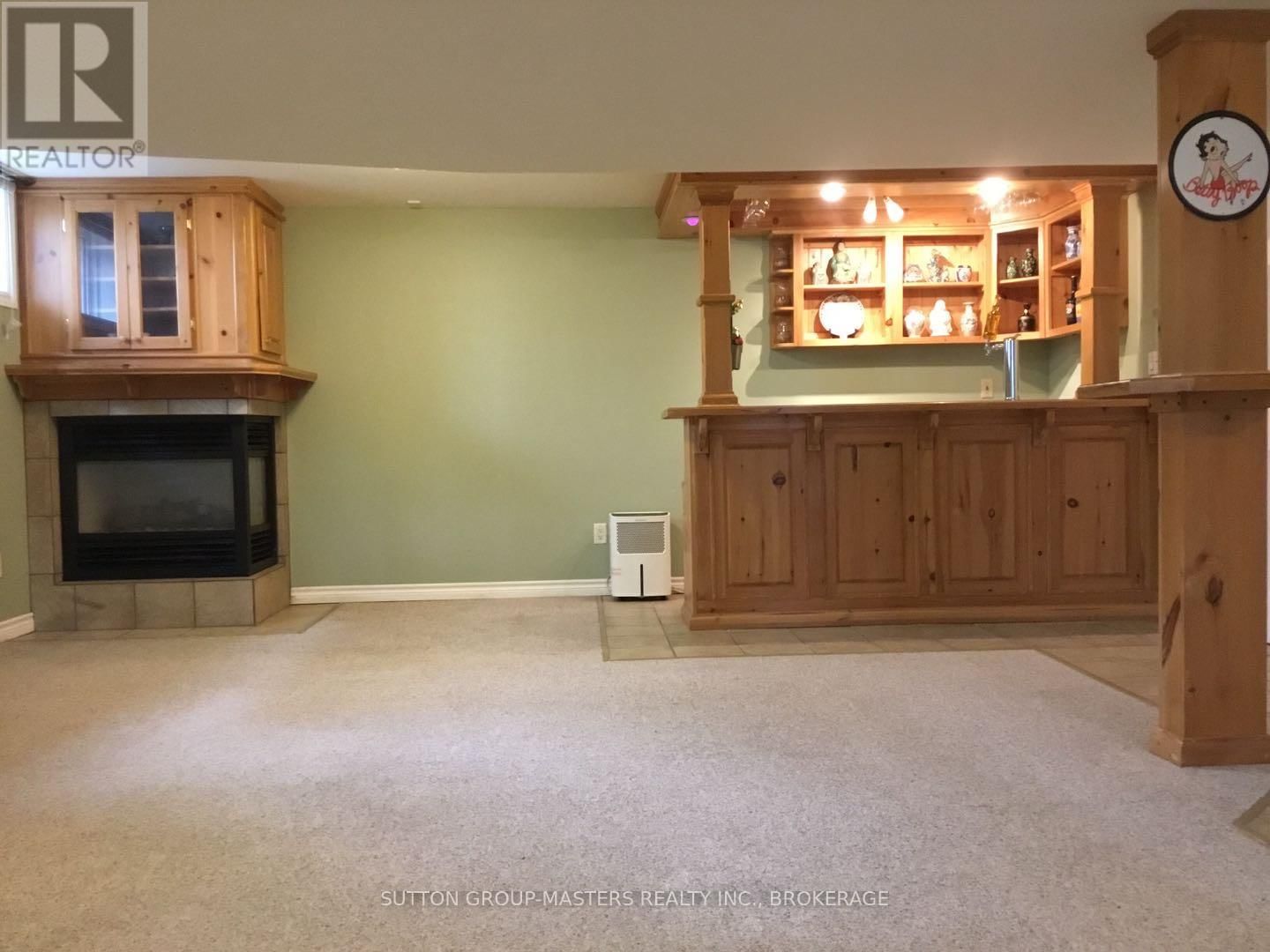 440 DOLSHIRE STREET Image 37