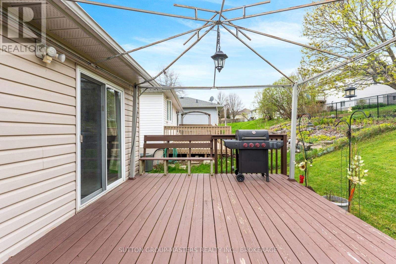 440 DOLSHIRE STREET Image 46