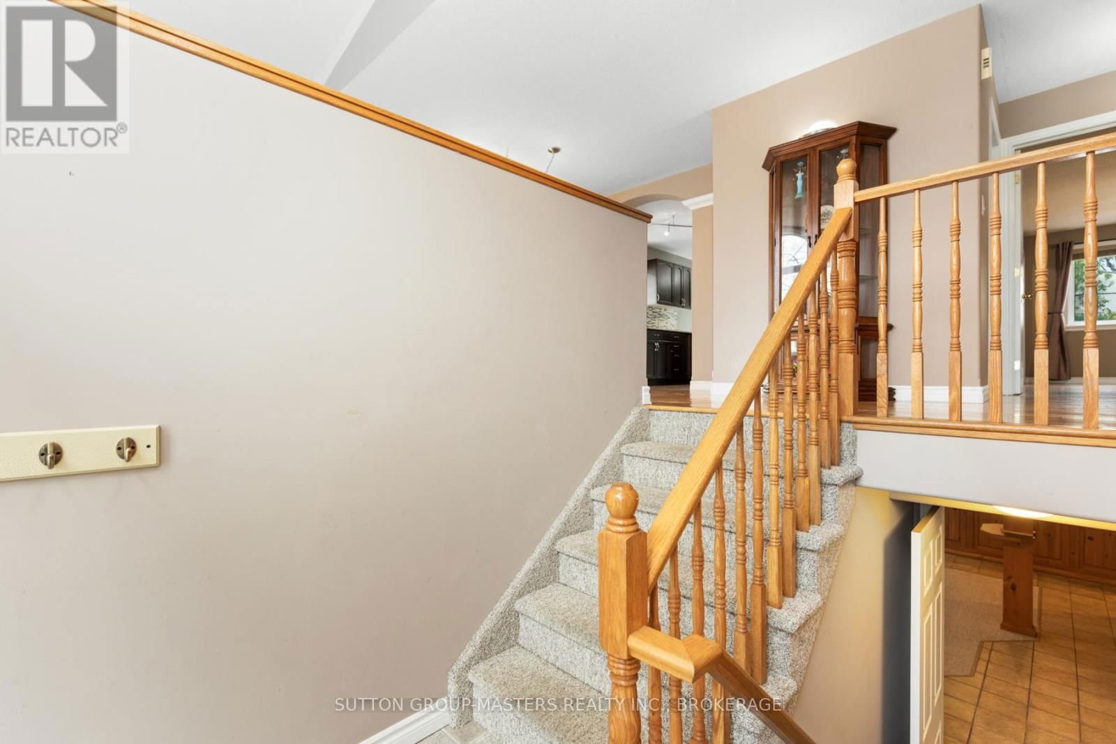 440 DOLSHIRE STREET Image 6