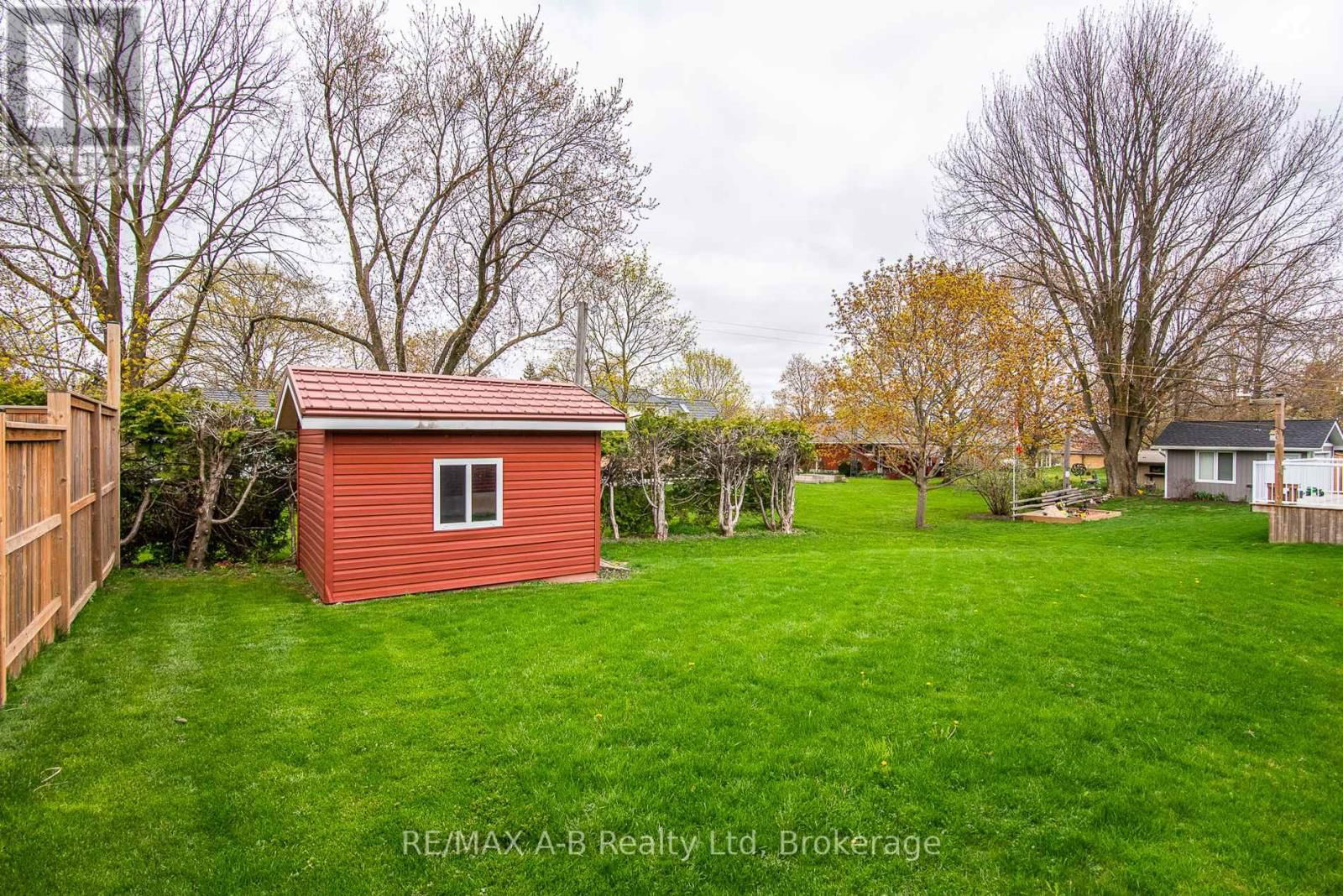 40 GERBER DRIVE Image 11