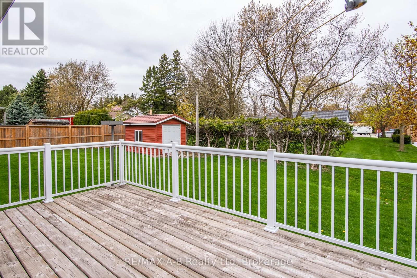 40 GERBER DRIVE Image 13