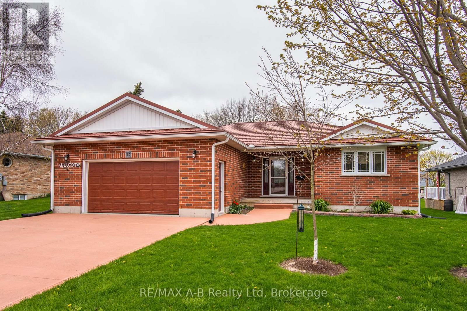 40 GERBER DRIVE Image 2