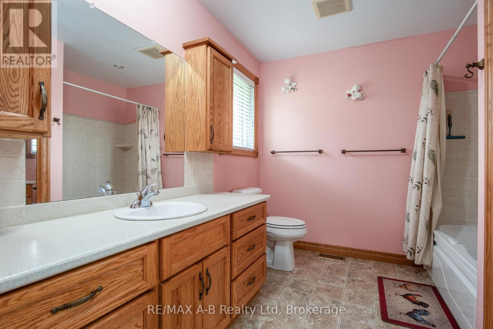 40 GERBER DRIVE Image 39