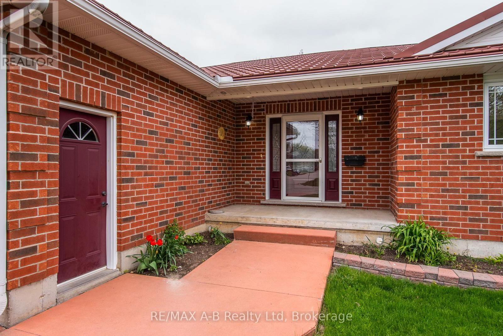 40 GERBER DRIVE Image 5