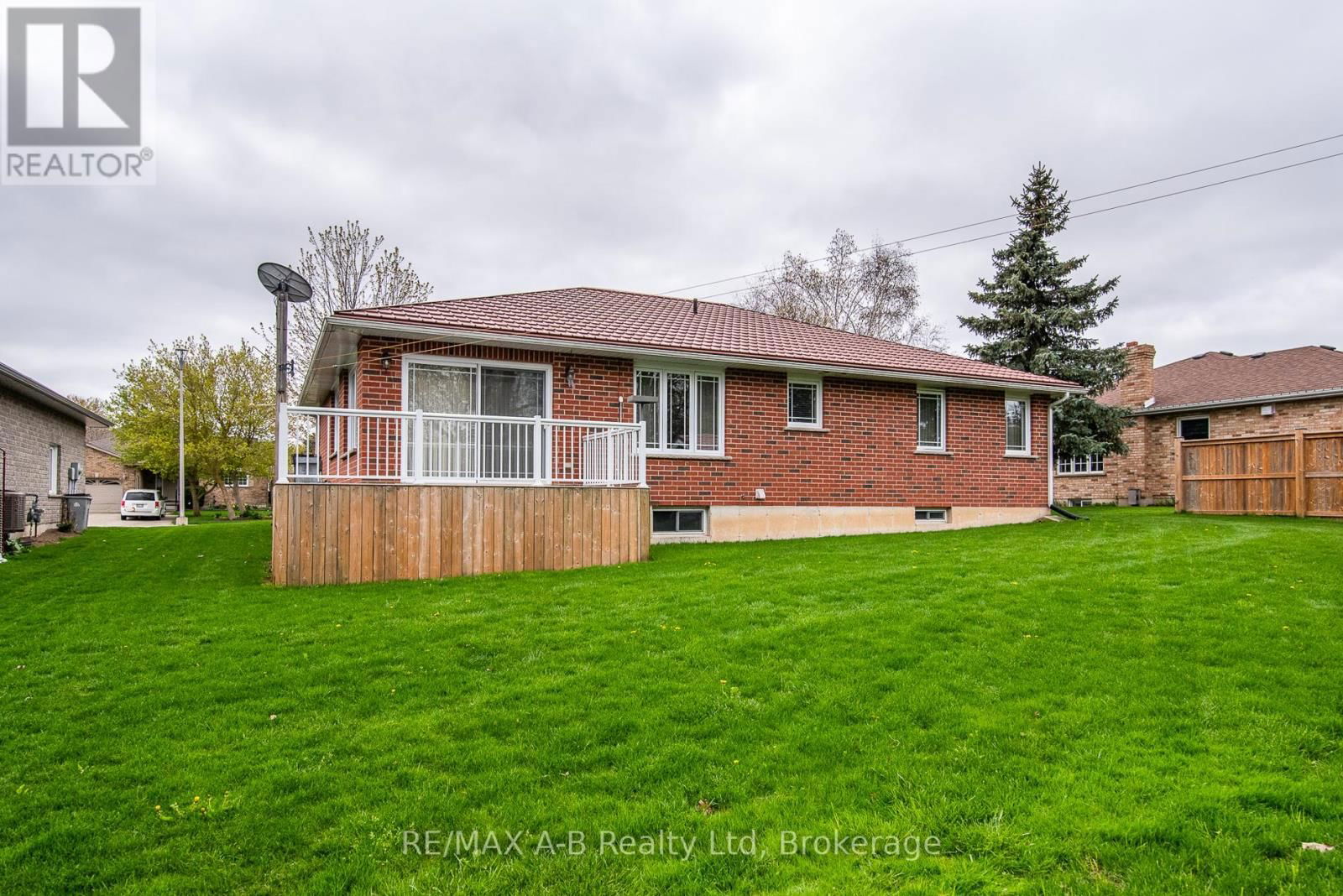 40 GERBER DRIVE Image 7