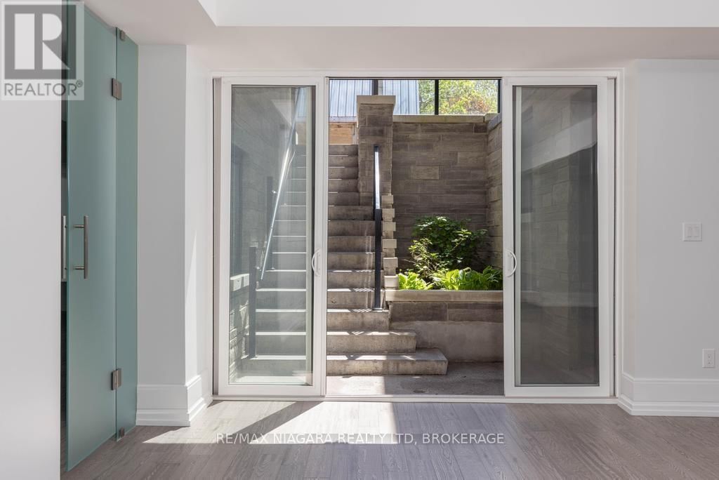11 WOODBOURNE COURT Image 46