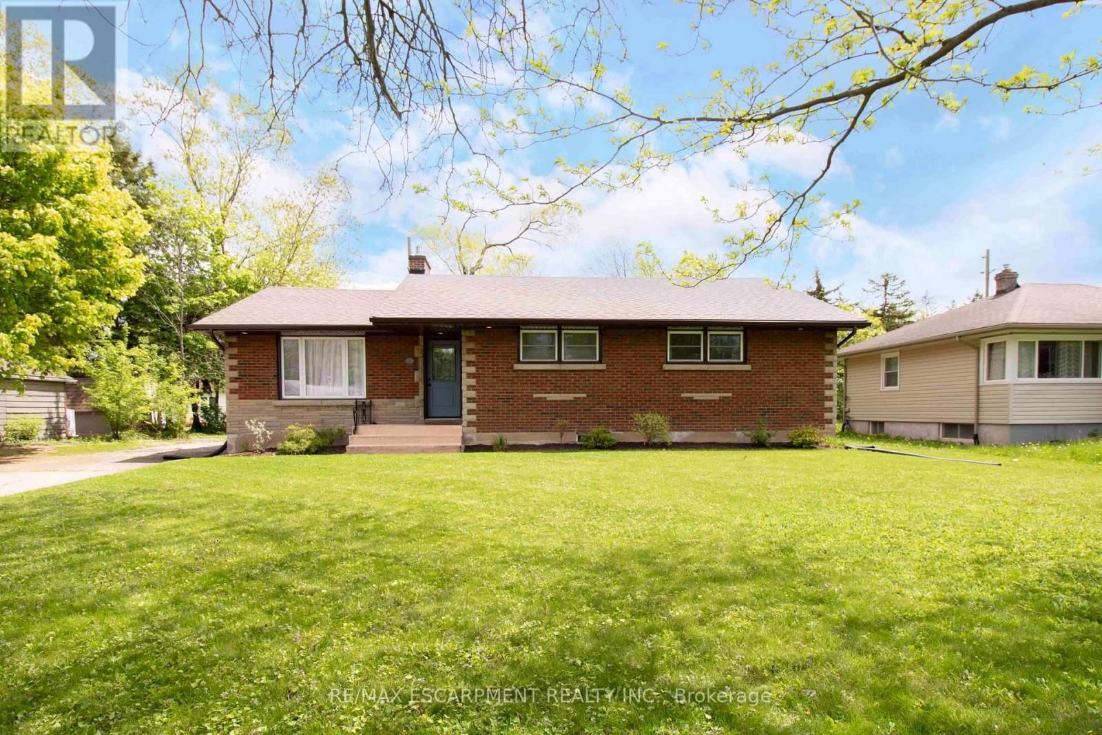 31 MASTERSON AVENUE Image 1