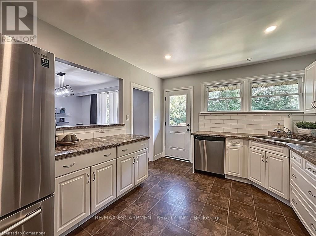 31 MASTERSON AVENUE Image 11