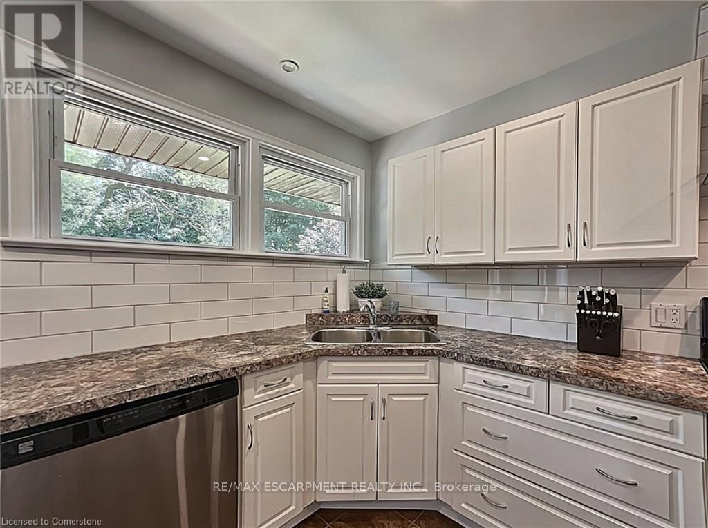 31 MASTERSON AVENUE Image 12