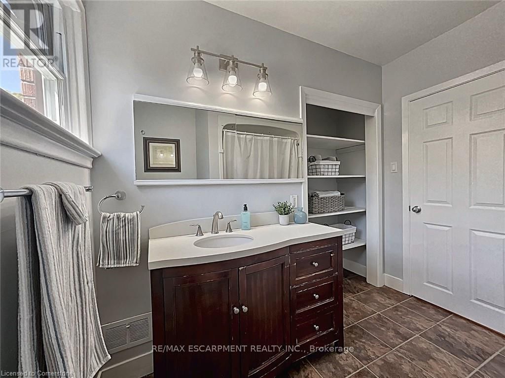 31 MASTERSON AVENUE Image 18