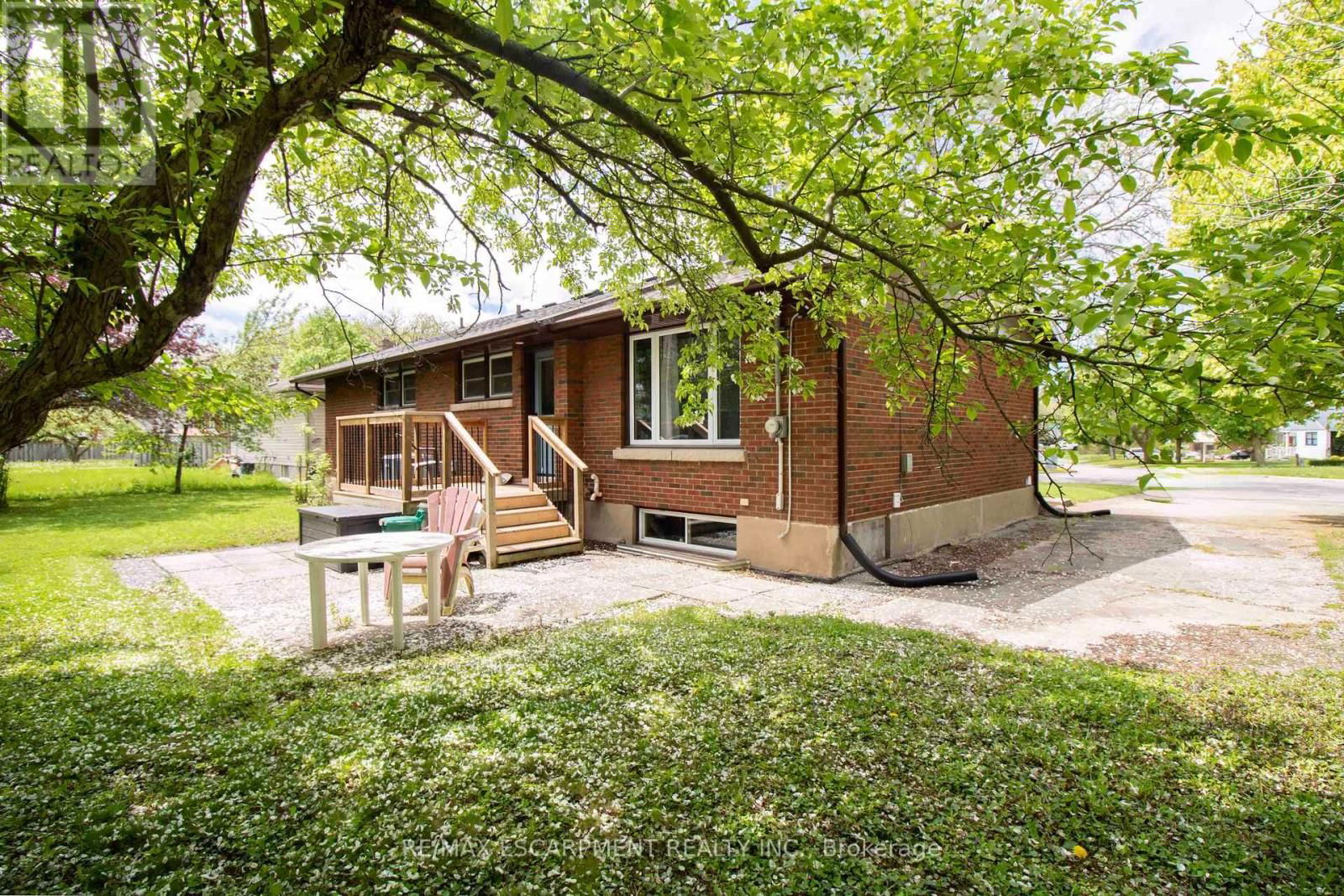 31 MASTERSON AVENUE Image 30