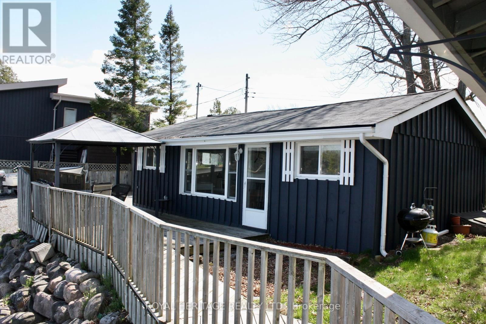 837 FIFE'S BAY MARINA LANE Image 1
