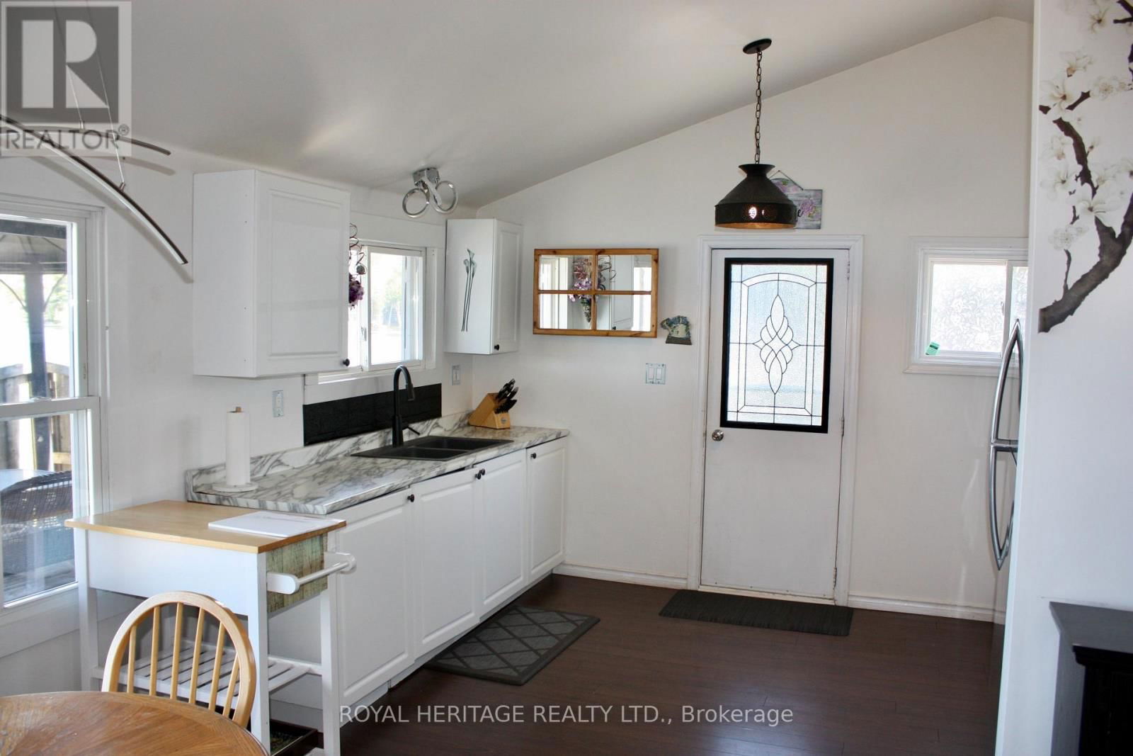 837 FIFE'S BAY MARINA LANE Image 12