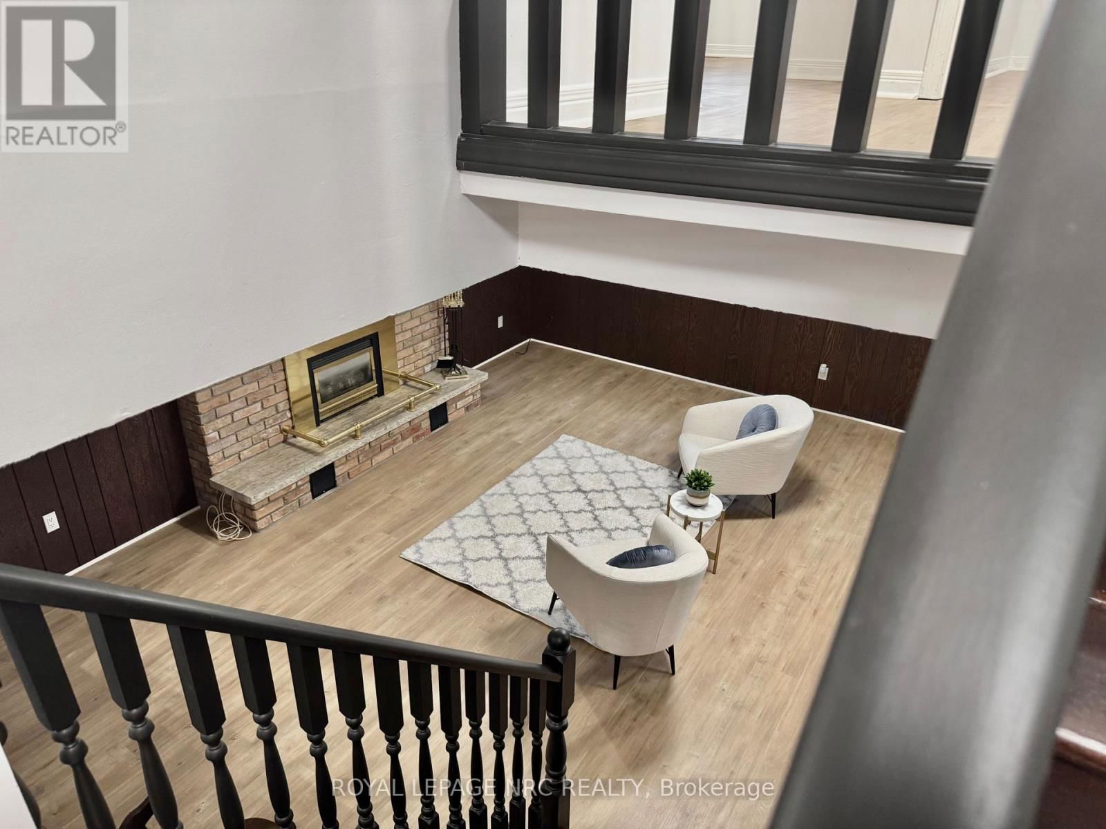 10 CORNWELL CIRCLE Image 20