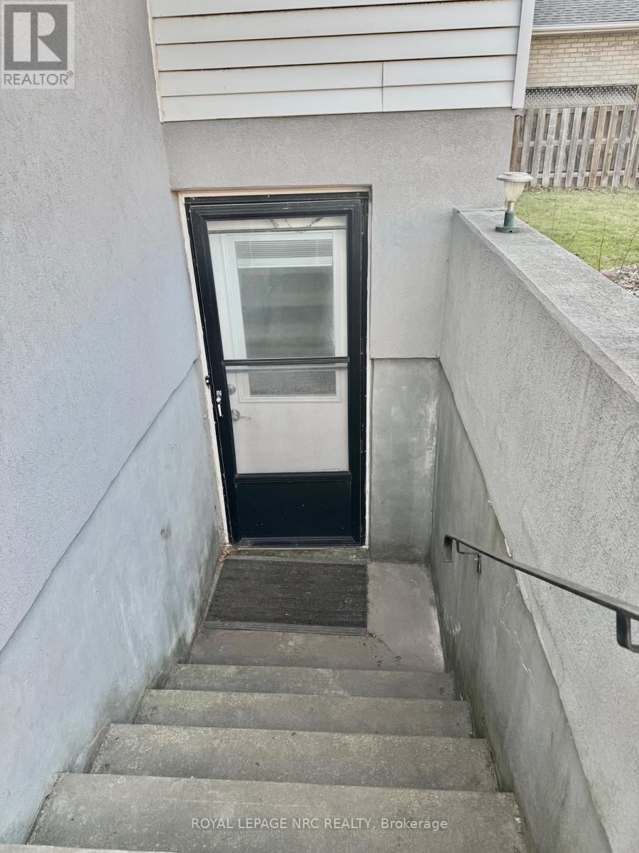 10 CORNWELL CIRCLE Image 27