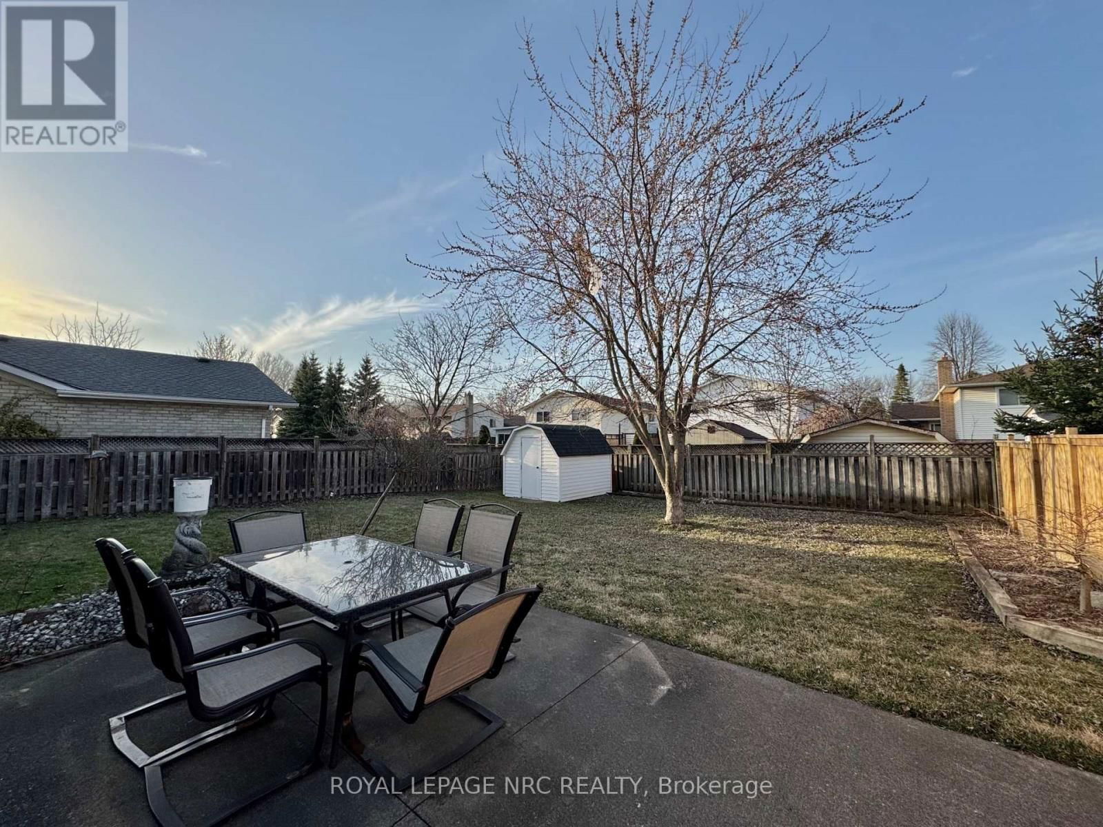 10 CORNWELL CIRCLE Image 29