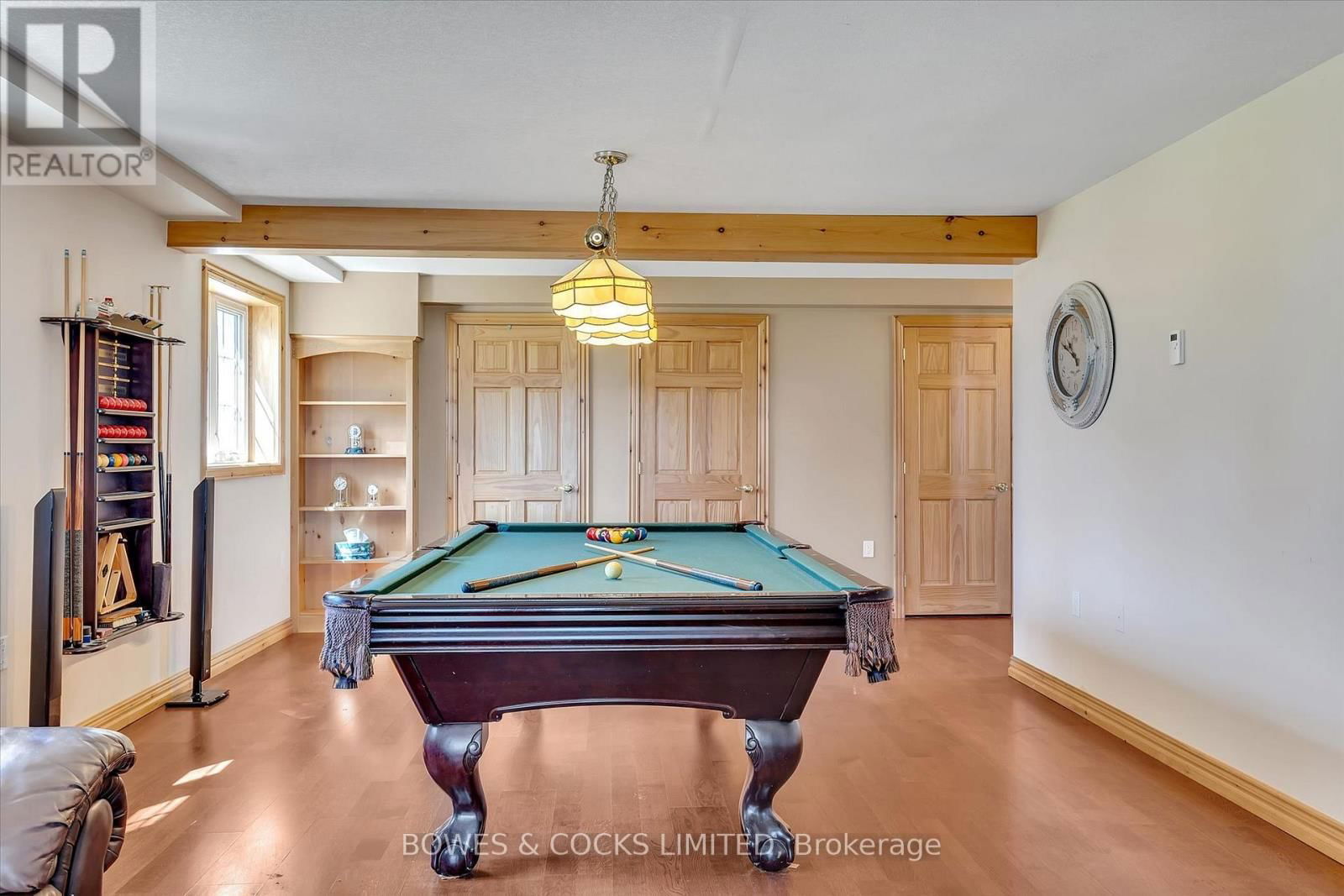 240 LAKESHORE DRIVE Image 27