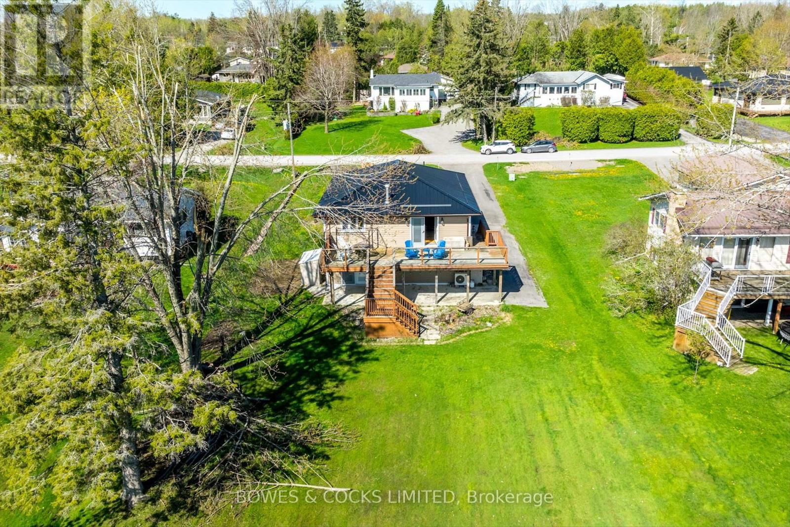 240 LAKESHORE DRIVE Image 43