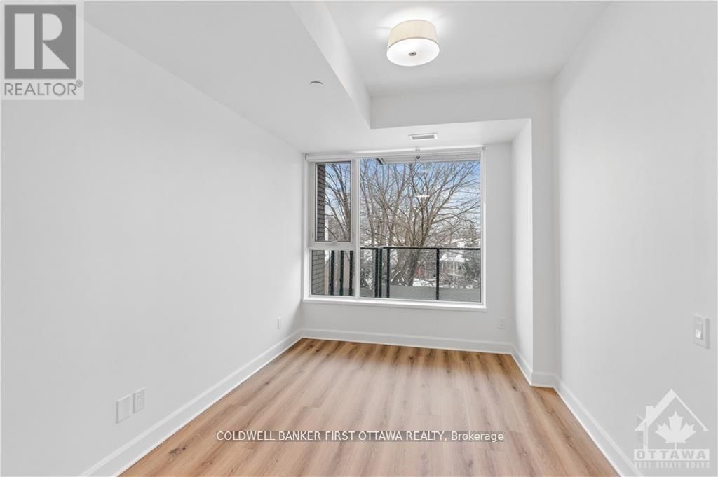306 - 115 ECHO DRIVE Image 8