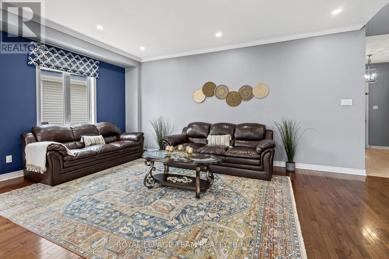 817 FEATHER MOSS WAY Image 11