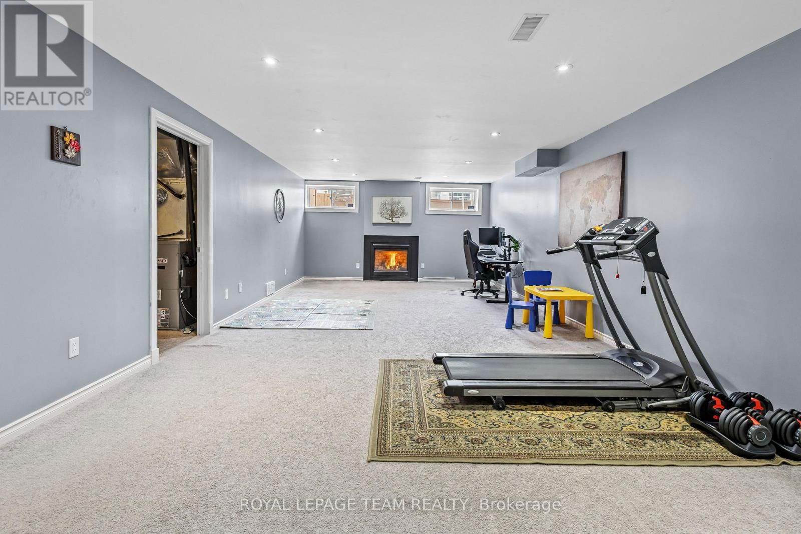 817 FEATHER MOSS WAY Image 33