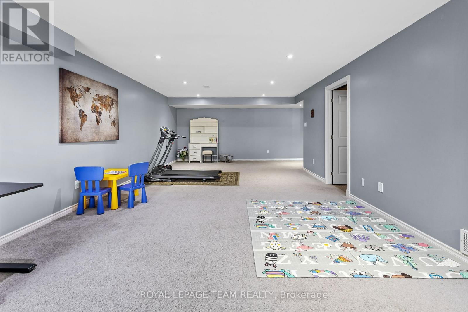 817 FEATHER MOSS WAY Image 34