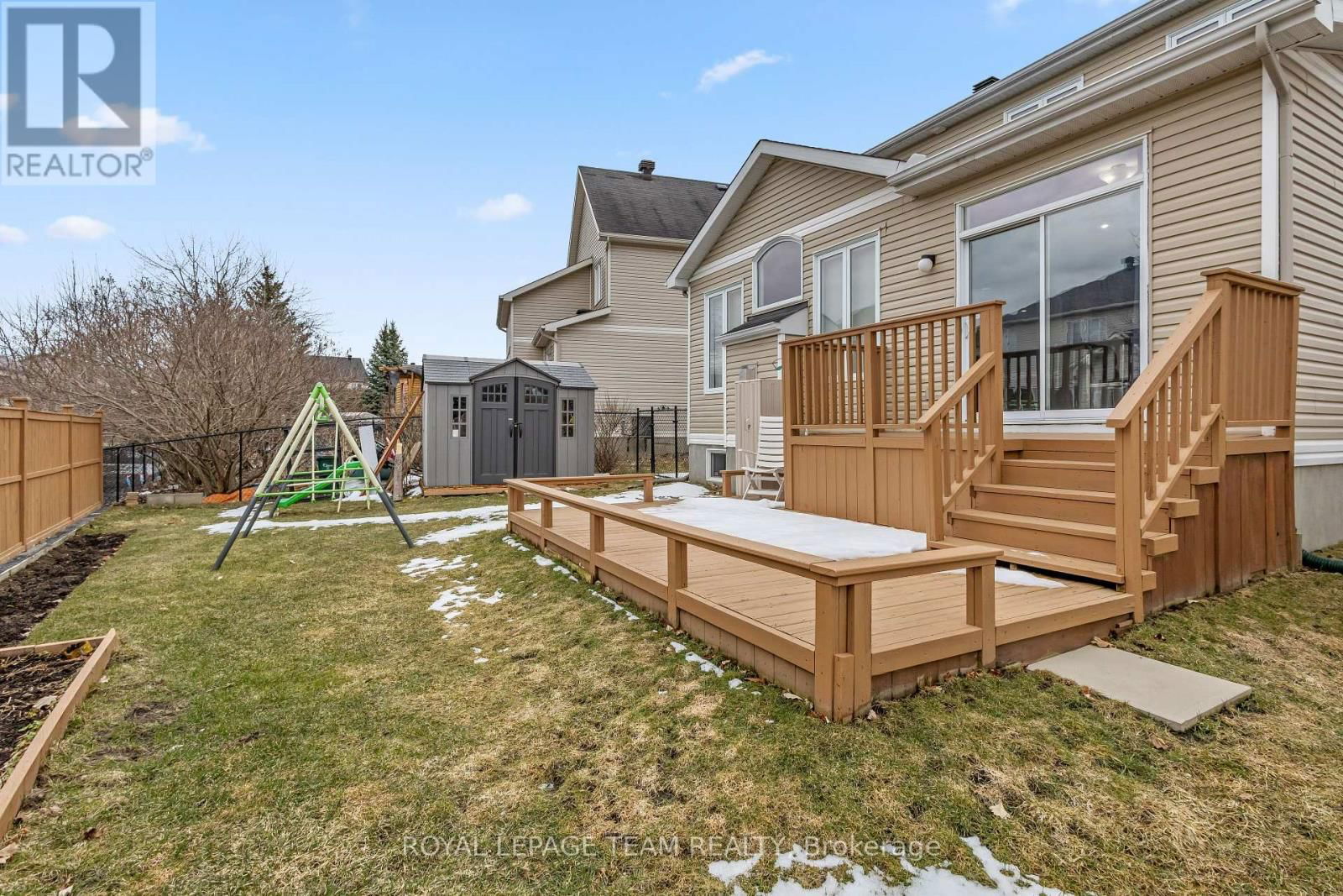 817 FEATHER MOSS WAY Image 37